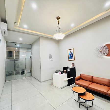 Ixoras Hotel Lemba Kinshasa Exteriér fotografie